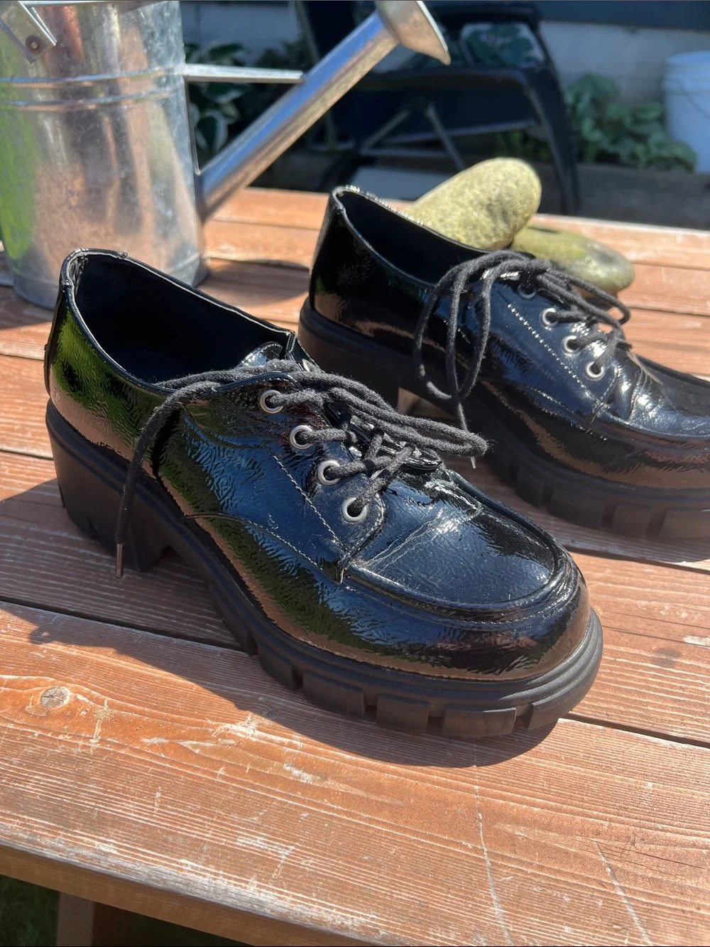 Source Unknown Black Patent Platform Lace-Up Shoes